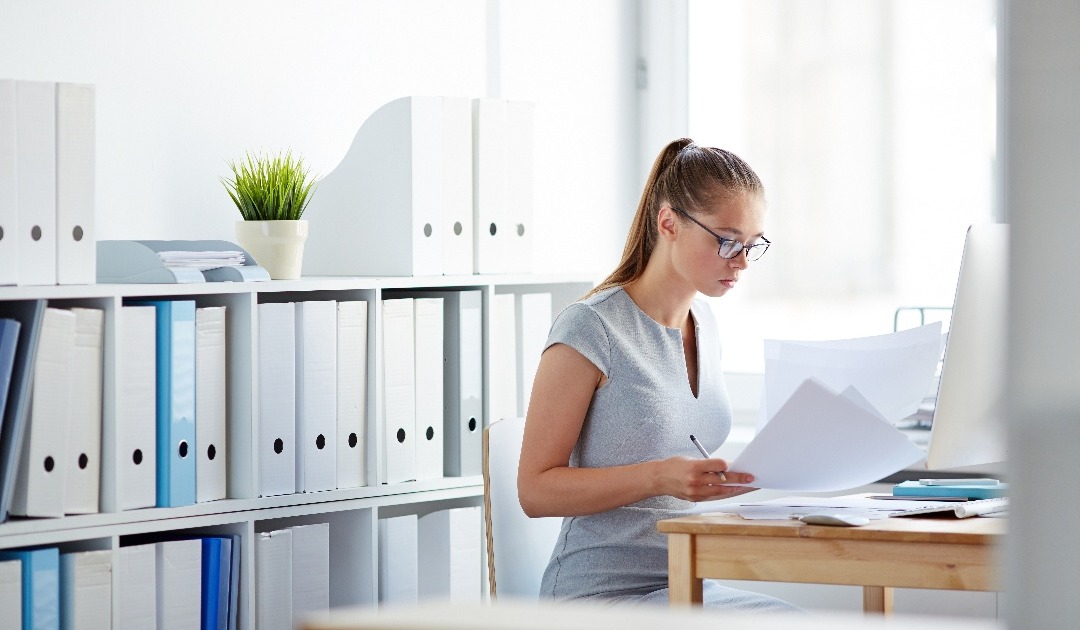 accountant-at-work-2021-09-24-03-38-15-utc-1